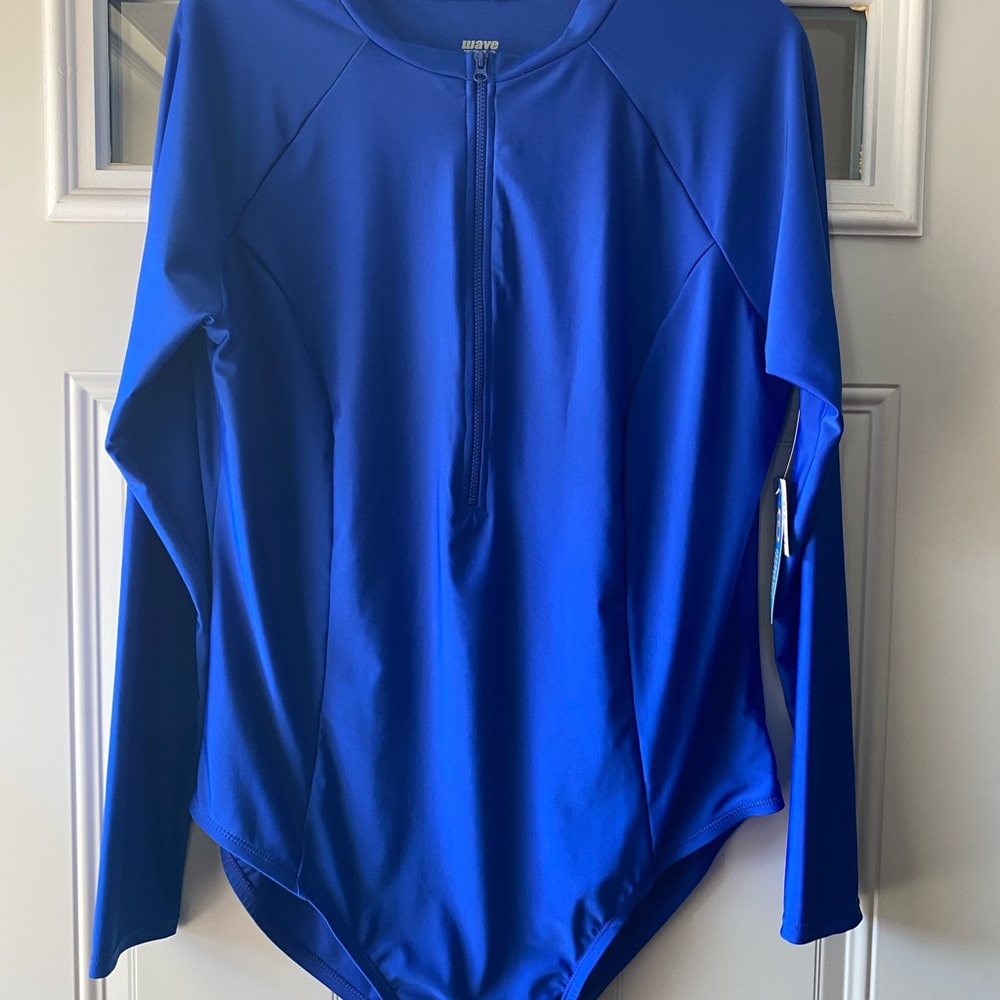 Wave Zone rash guard swimwear 2X